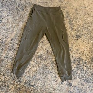 ALO yoga Cargo Sweatpants